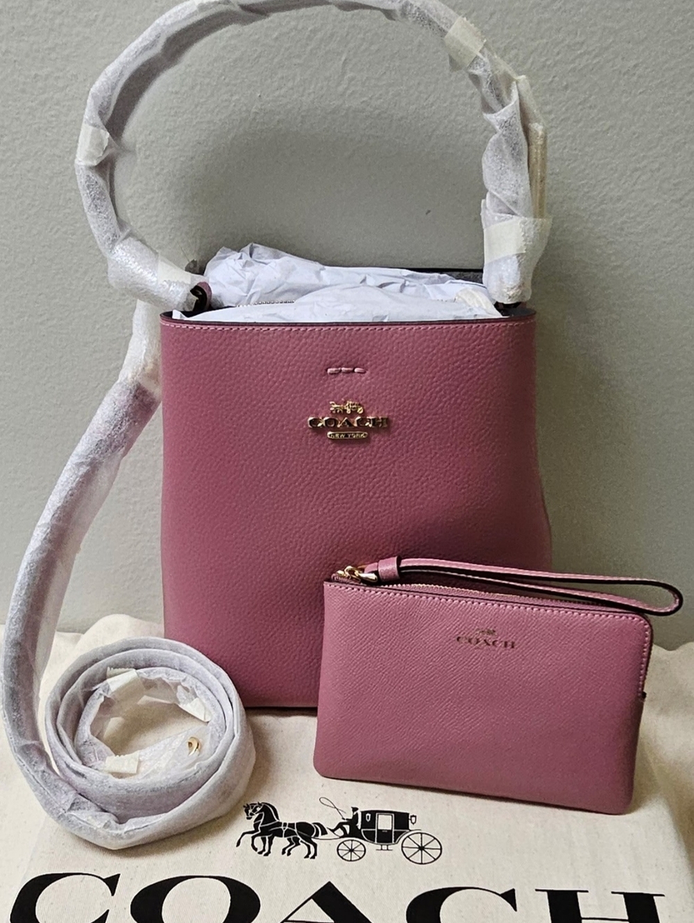 Coach Dusty Rose Pebbled Leather Bucket Bag with Wristlet